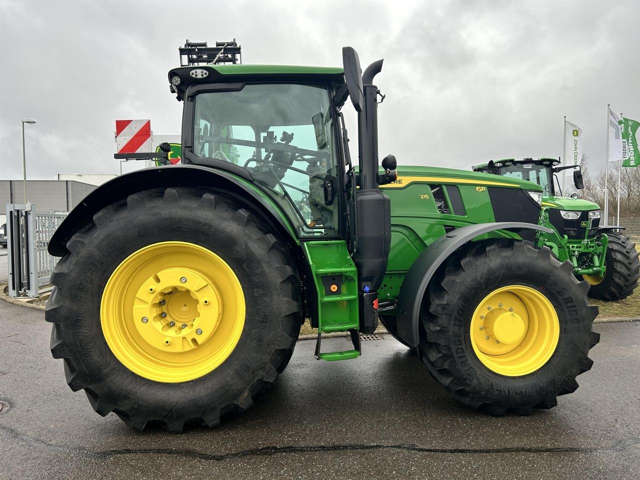 Traktor a típus John Deere 6R 215, Neumaschine ekkor: Niederkirchen (Kép 4)