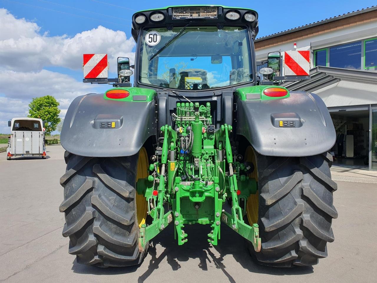 Traktor van het type John Deere 6R 215, Gebrauchtmaschine in Niederkirchen (Foto 7)