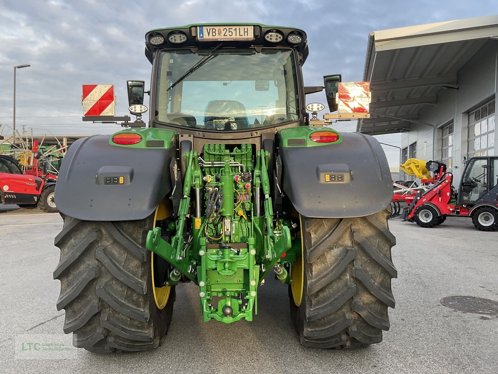 Traktor typu John Deere 6R 215, Vorführmaschine v Redlham (Obrázek 9)