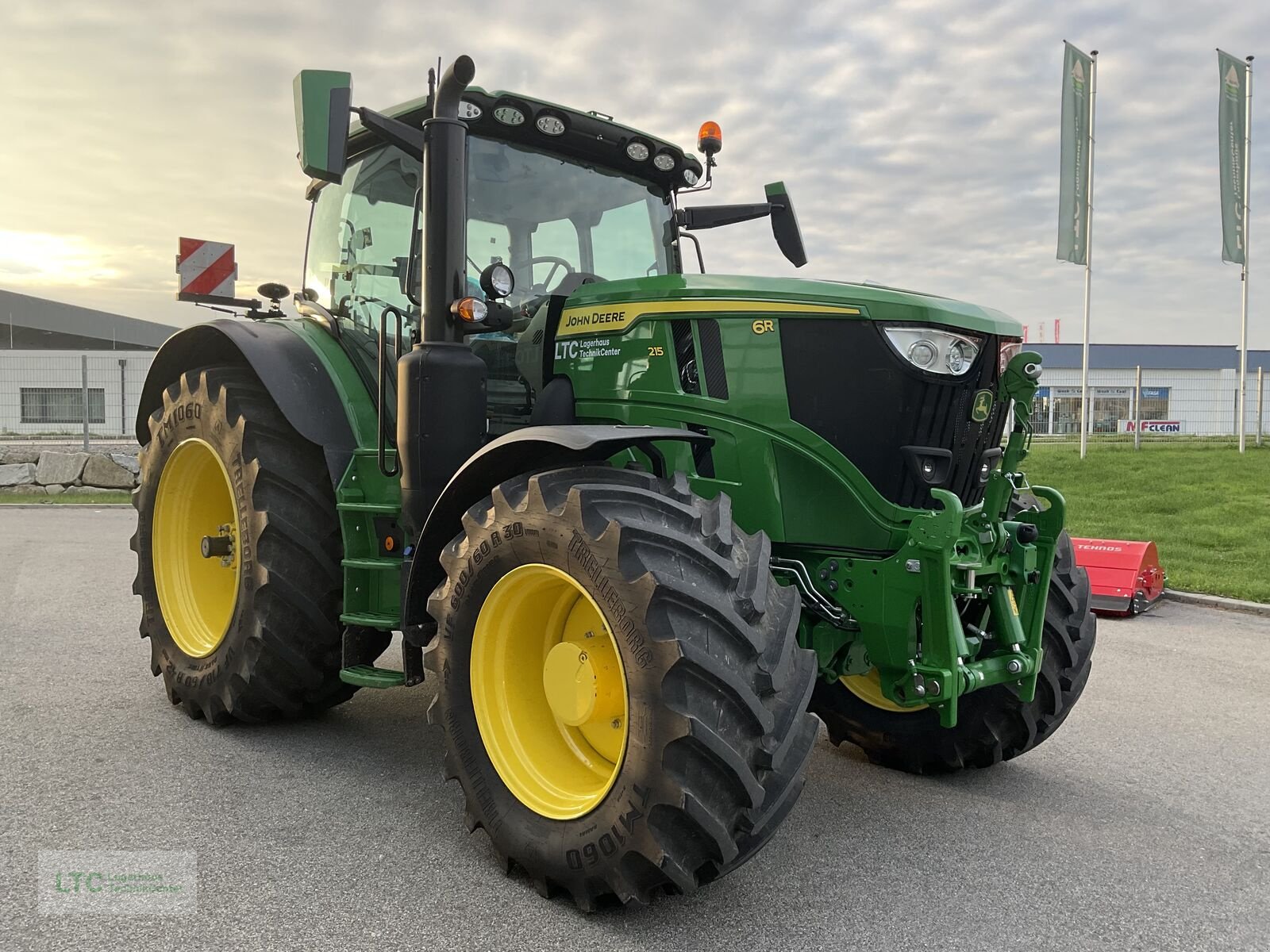 Traktor typu John Deere 6R 215, Vorführmaschine v Redlham (Obrázek 2)