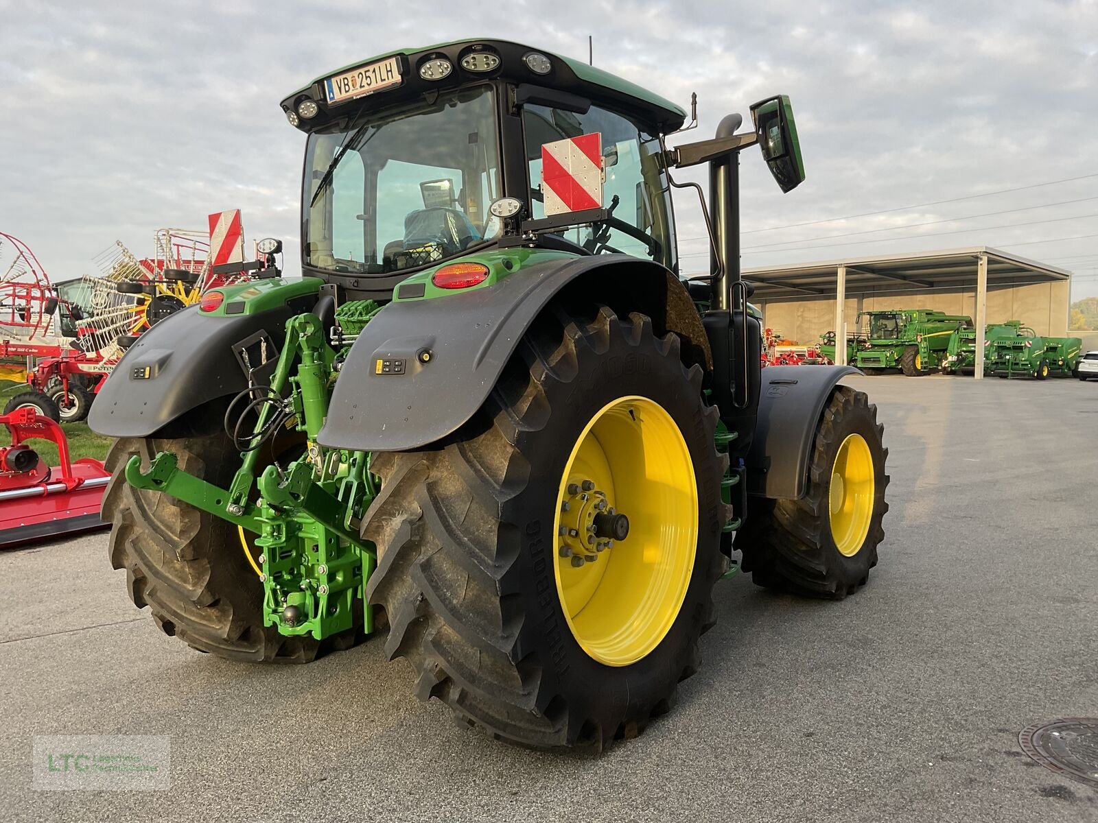 Traktor typu John Deere 6R 215, Vorführmaschine v Redlham (Obrázek 3)