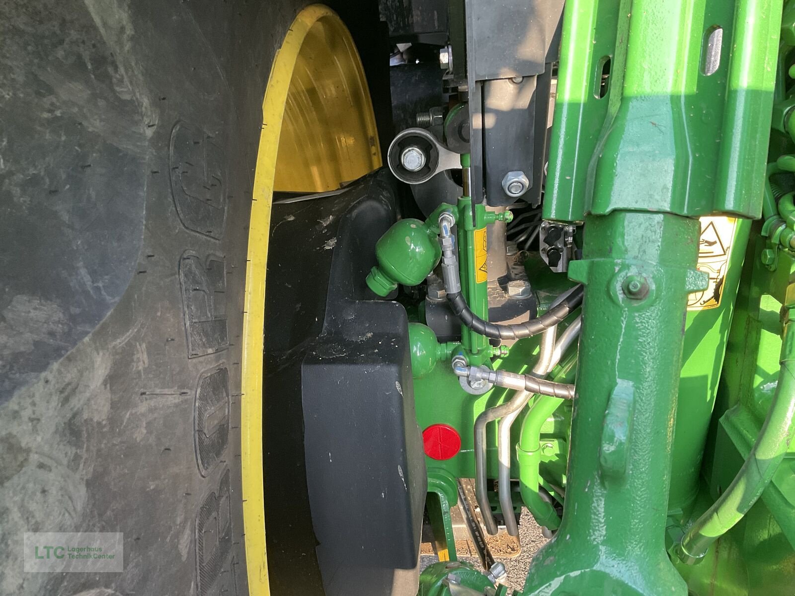 Traktor typu John Deere 6R 215, Vorführmaschine v Redlham (Obrázek 24)