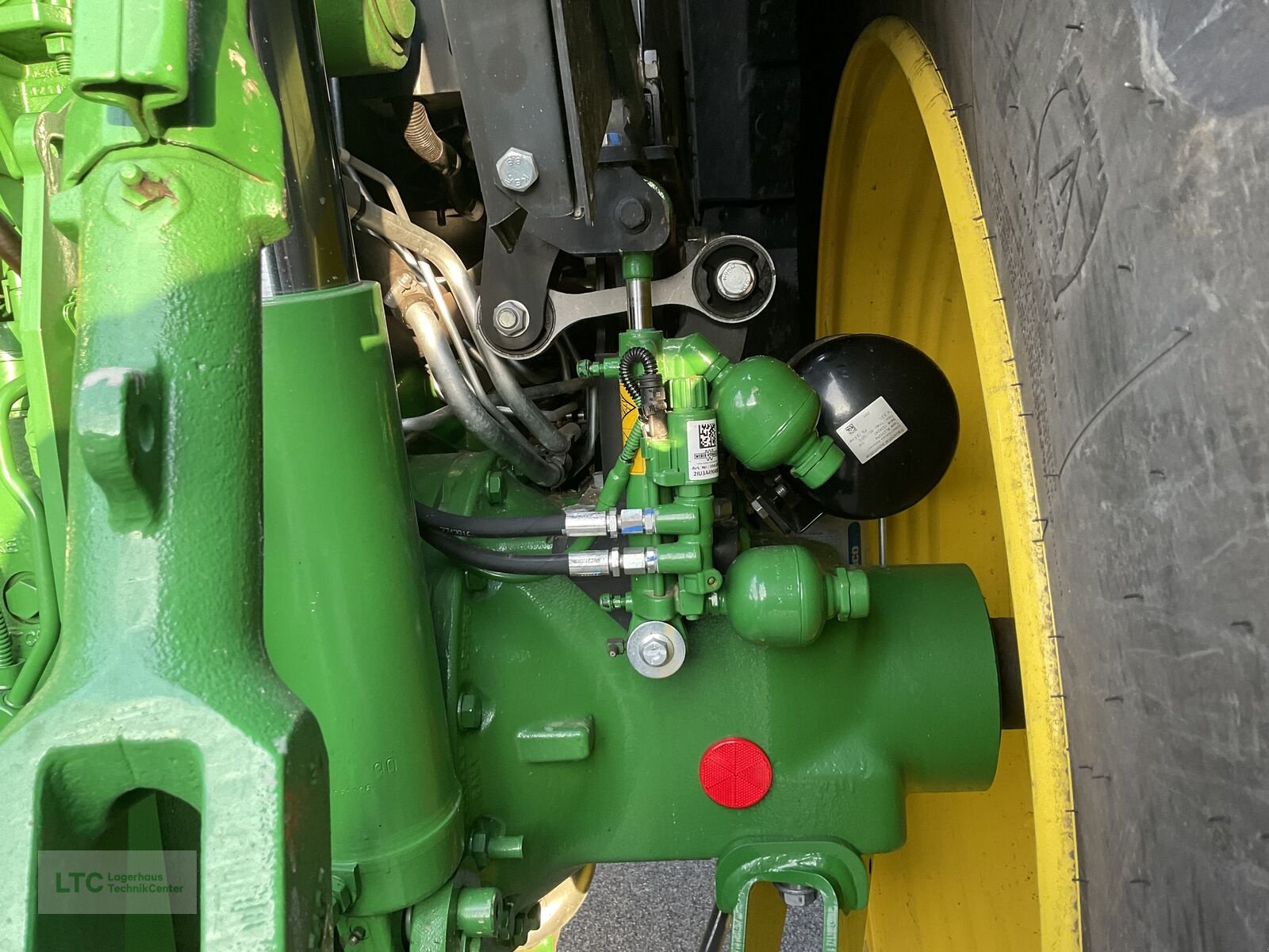 Traktor typu John Deere 6R 215, Vorführmaschine v Redlham (Obrázek 31)