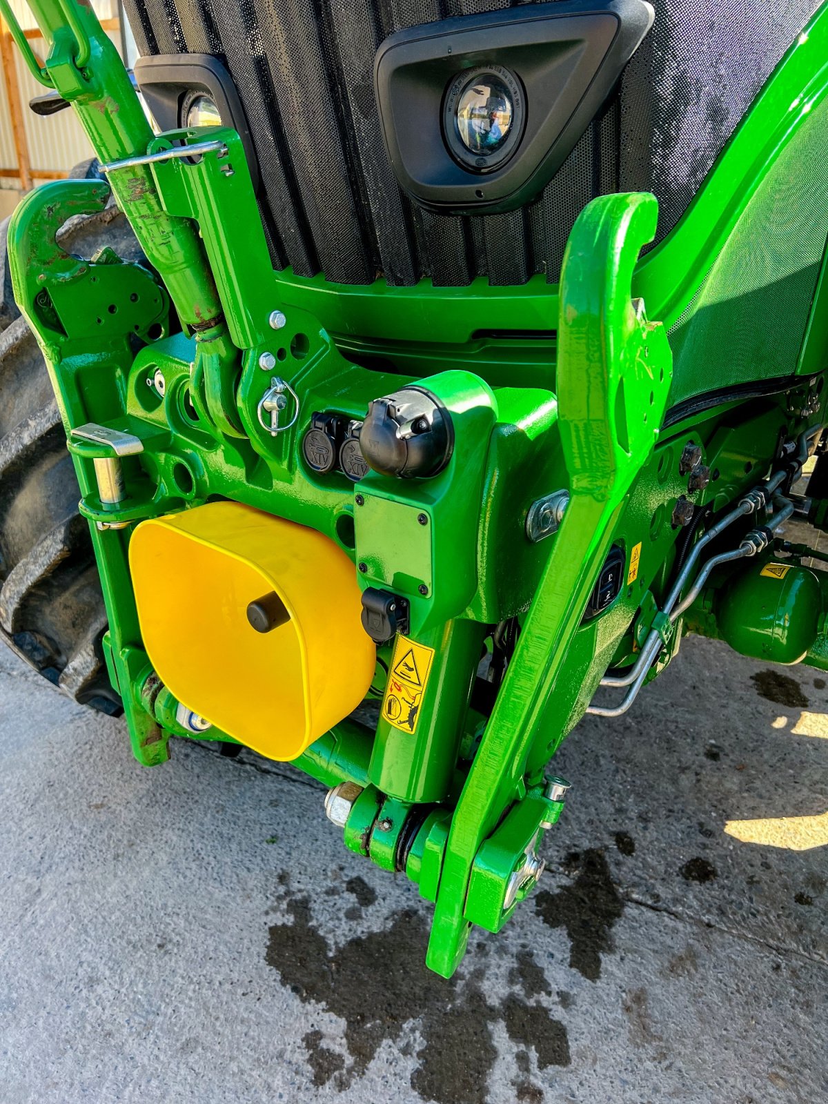 Traktor типа John Deere 6R 215, Gebrauchtmaschine в Schallfeld (Фотография 9)