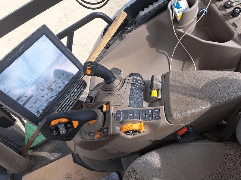 Traktor typu John Deere 6R 230, Gebrauchtmaschine v LE PONT CHRETIEN (Obrázek 10)