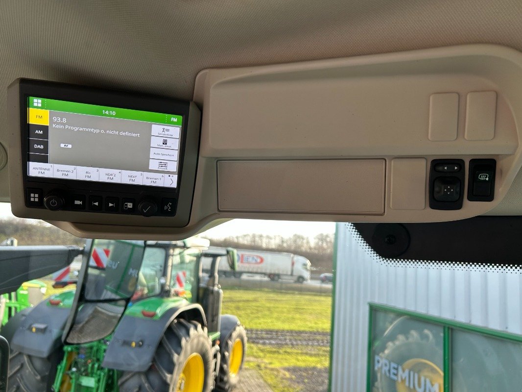 Traktor des Typs John Deere 6R 230, Gebrauchtmaschine in Sittensen (Bild 12)