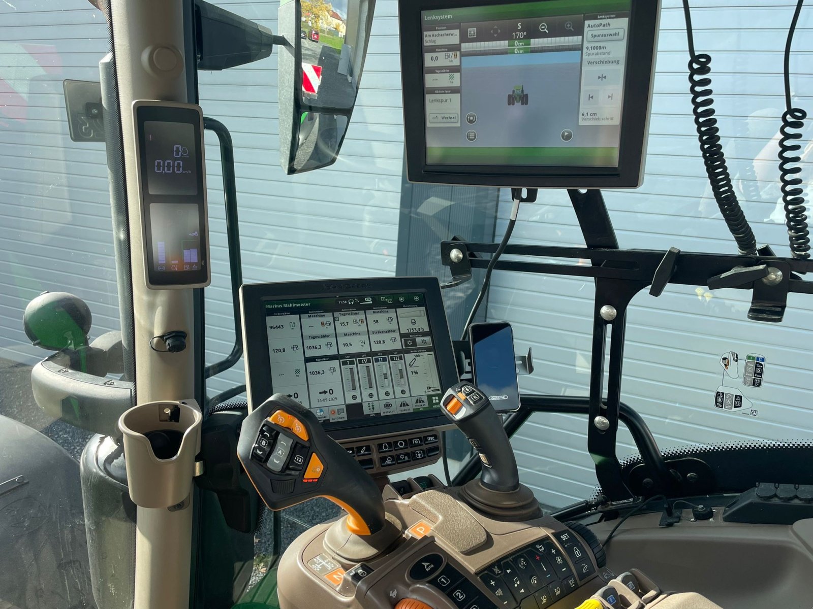 Traktor типа John Deere 6R 230, Gebrauchtmaschine в Bad Bocklet (Фотография 13)