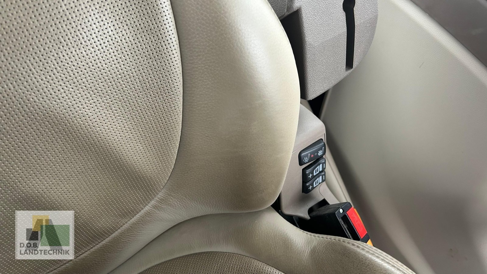 Traktor des Typs John Deere 6R 250 6R250 6250R Garantieverlängerung, Gebrauchtmaschine in Regensburg (Bild 17)