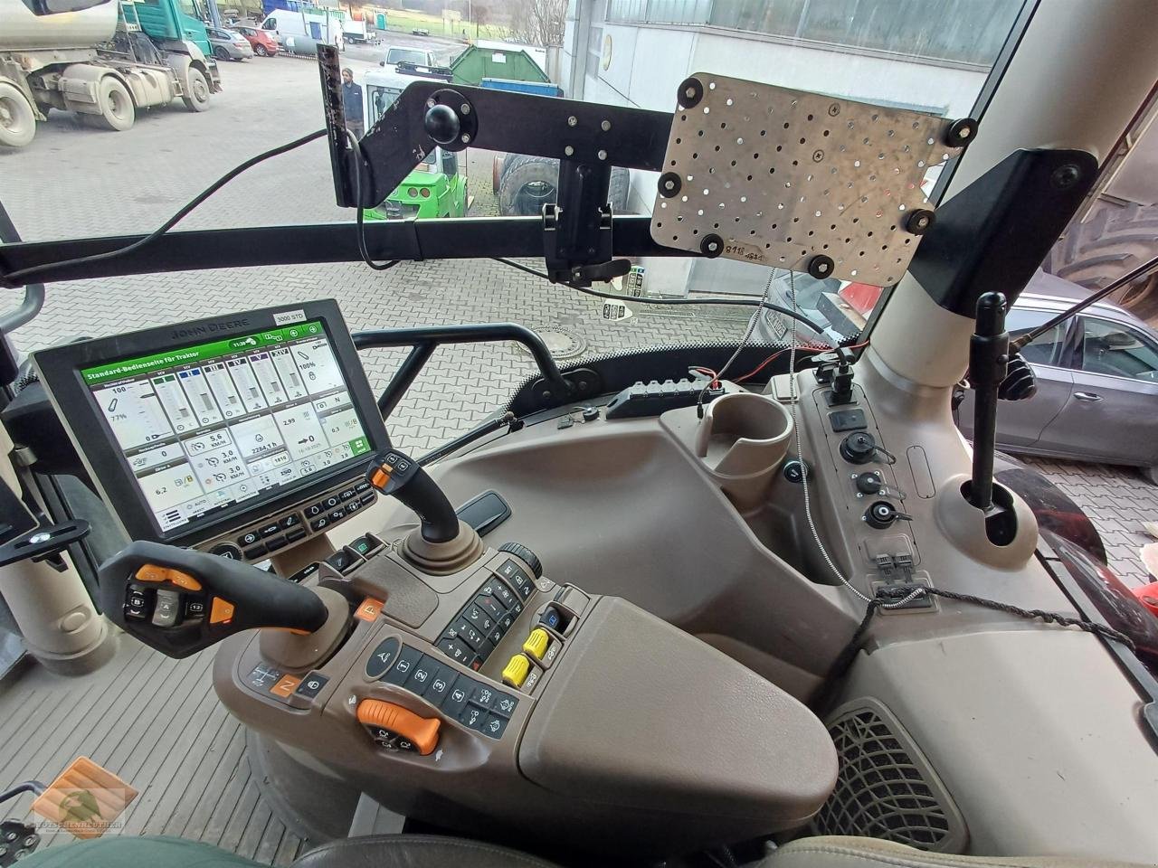 Traktor tip John Deere 6R 250 Black Edition, Gebrauchtmaschine in Hofheim (Poză 6)