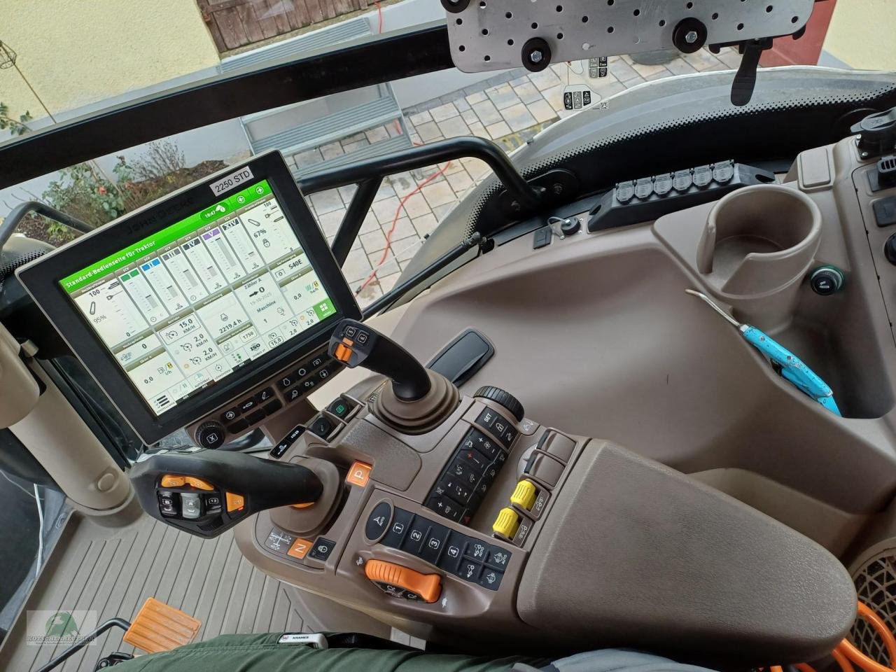 Traktor типа John Deere 6R 250 Black Edition, Gebrauchtmaschine в Hofheim (Фотография 6)