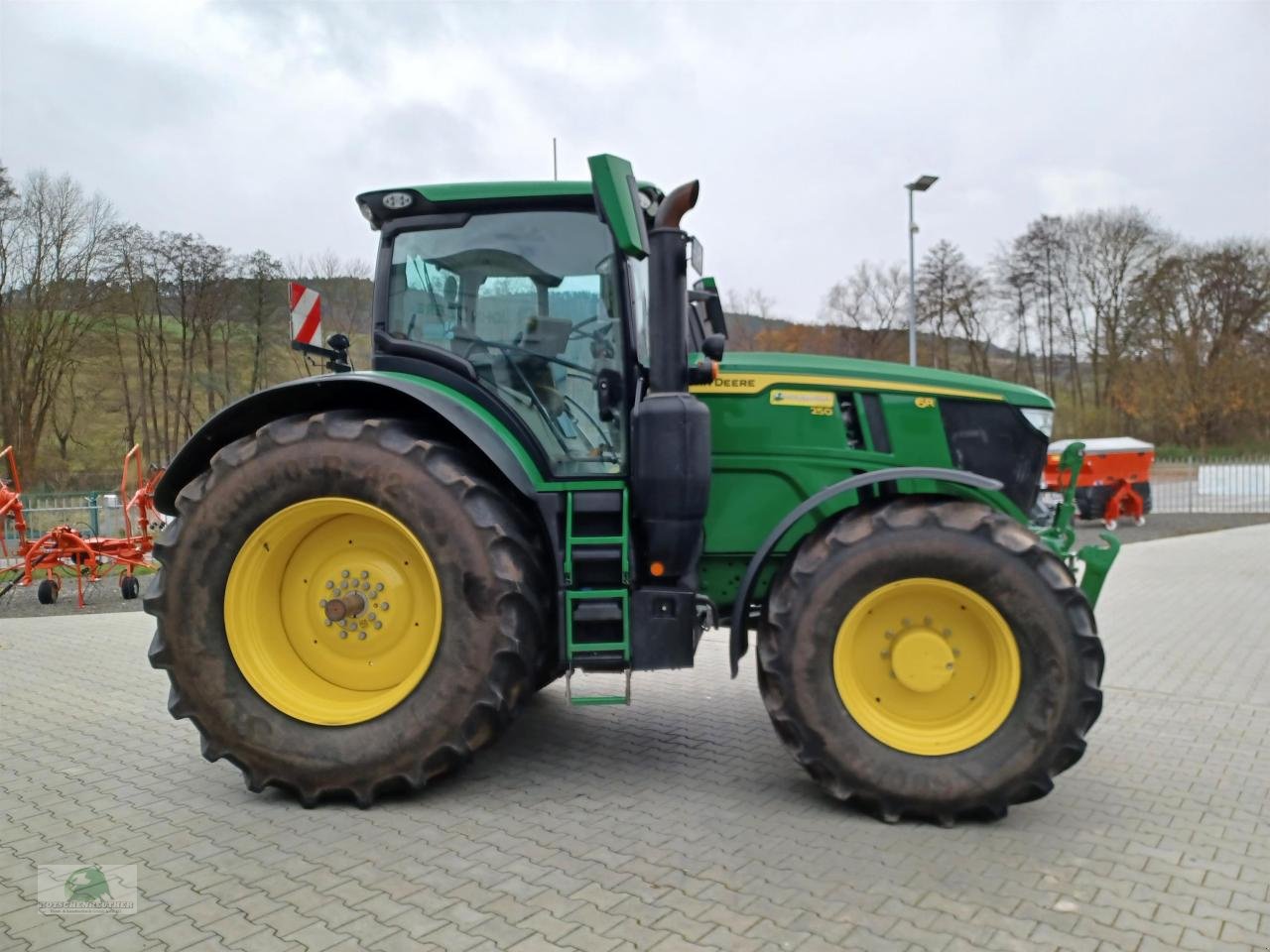 Traktor des Typs John Deere 6R 250 - Command PRO, Gebrauchtmaschine in Teichröda (Bild 8)
