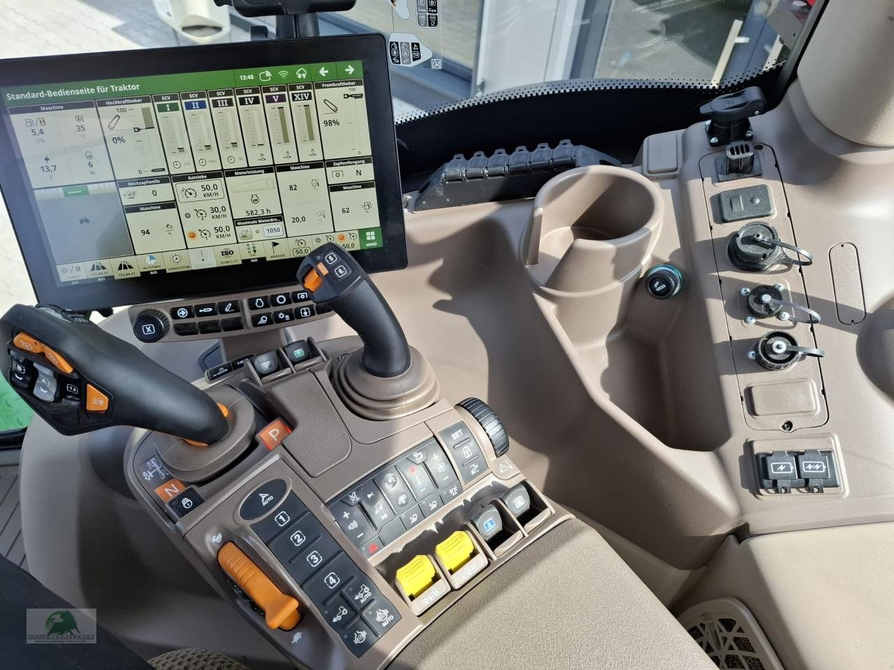 Traktor del tipo John Deere 6R 250 - Command PRO, Neumaschine en Münchberg (Imagen 6)