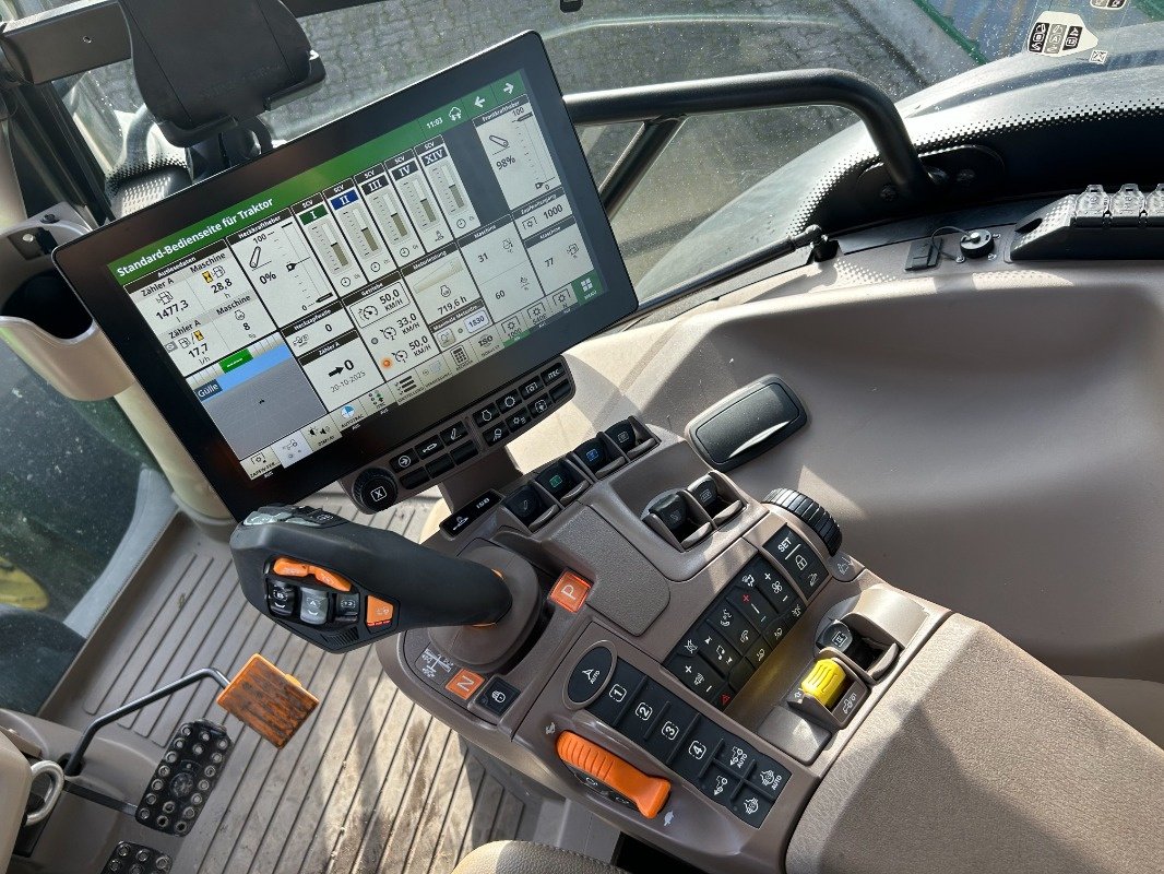 Traktor des Typs John Deere 6R 250 **MIETRÜCKLÄUFER**, Gebrauchtmaschine in Sittensen (Bild 9)