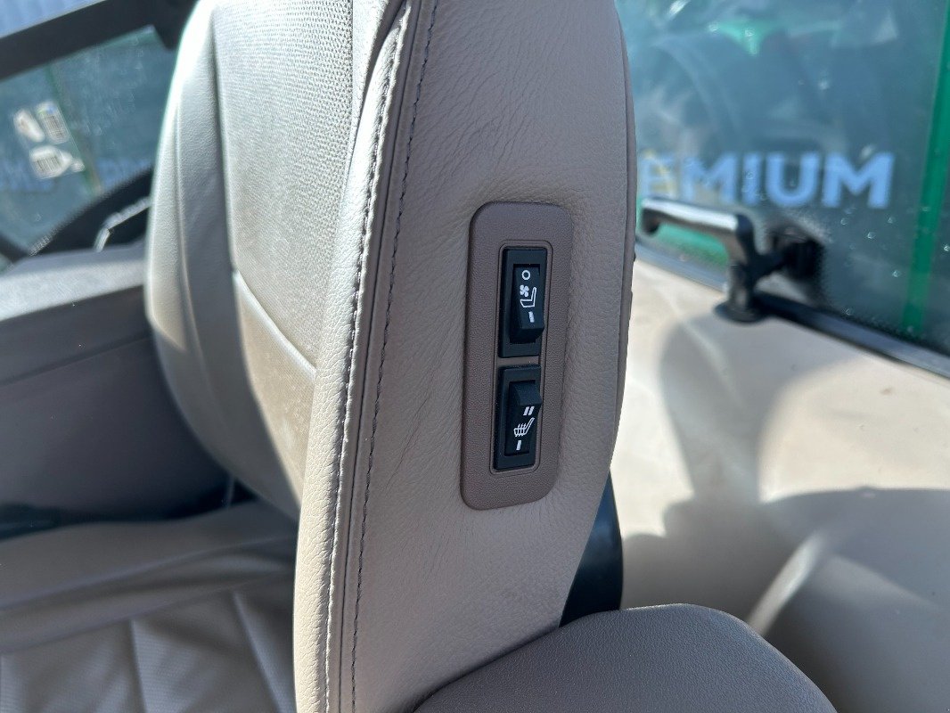 Traktor des Typs John Deere 6R 250 **MIETRÜCKLÄUFER**, Gebrauchtmaschine in Sittensen (Bild 14)