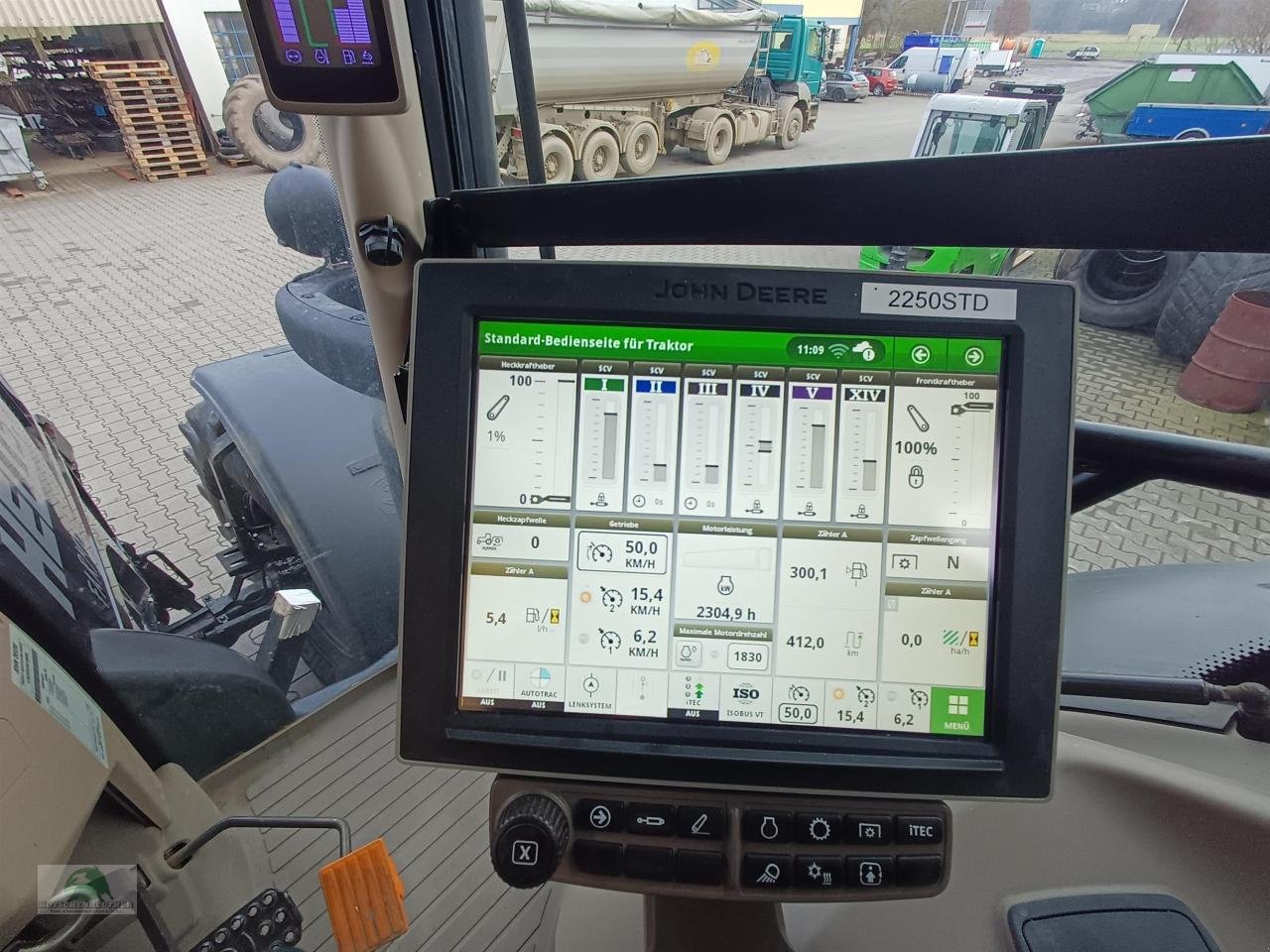 Traktor za tip John Deere 6R 250 Sonderlackierung-schwarz, Gebrauchtmaschine u Hofheim (Slika 7)