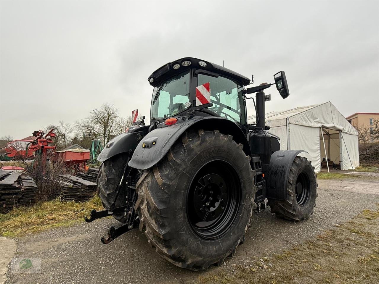 Traktor of the type John Deere 6R 250 Sonderlackierung-schwarz, Gebrauchtmaschine in Hofheim (Picture 4)