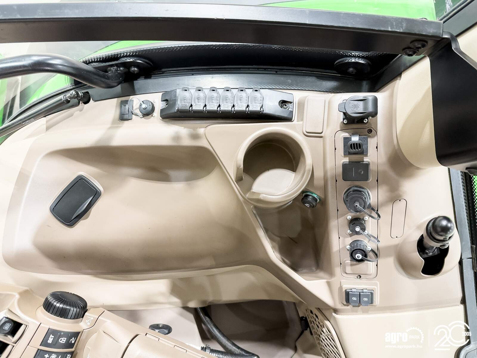 Traktor tipa John Deere 6R 250, Gebrauchtmaschine u Csengele (Slika 27)