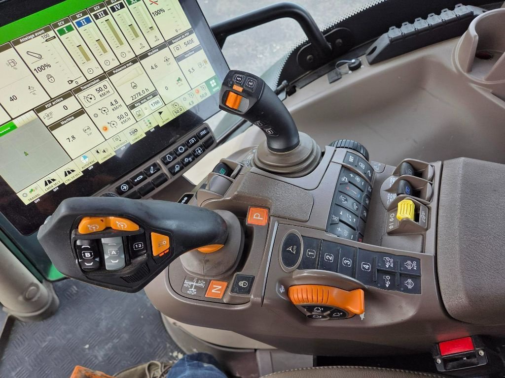 Traktor des Typs John Deere 6R 250, Gebrauchtmaschine in COULVAIN (Bild 10)
