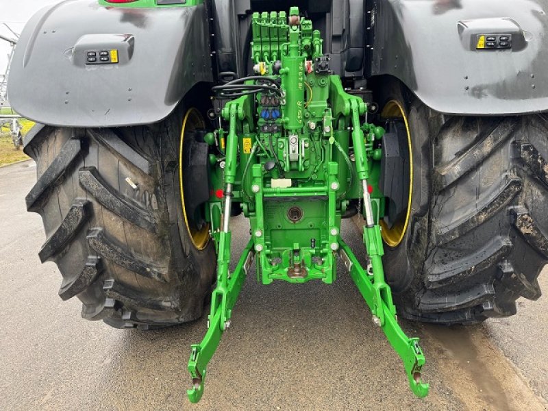 Traktor типа John Deere 6R 250, Gebrauchtmaschine в PITHIVIERS Cedex (Фотография 8)