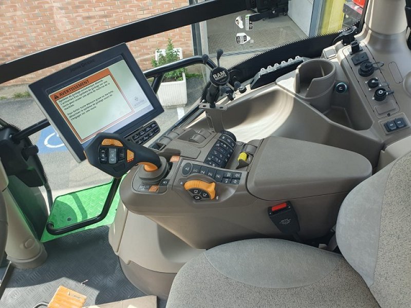 Traktor typu John Deere 6R 250, Gebrauchtmaschine v PITHIVIERS Cedex (Obrázek 6)