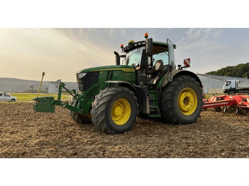 Traktor от тип John Deere 6R 250, Gebrauchtmaschine в FRONCLES (Снимка 1)