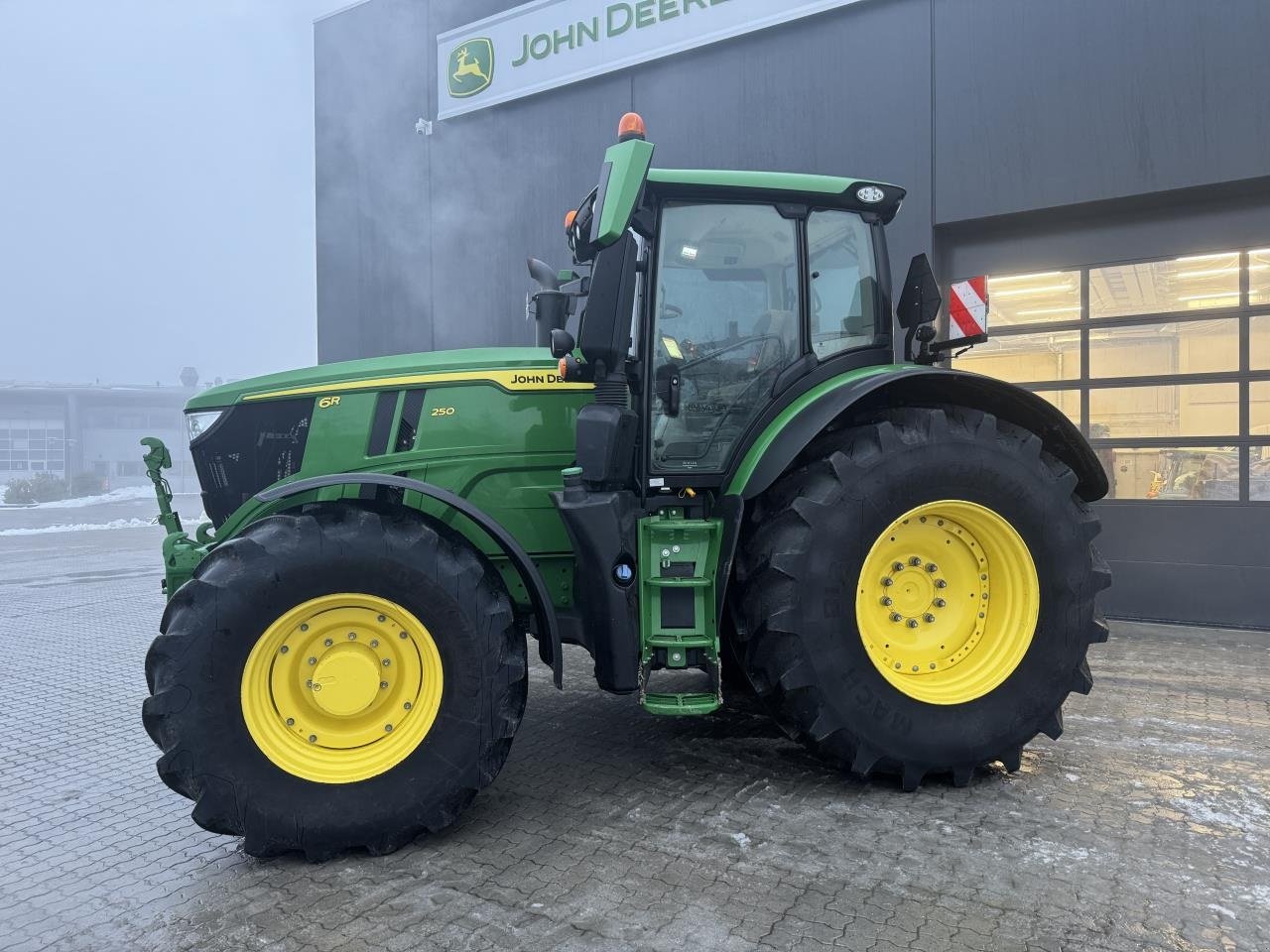 Traktor vrste John Deere 6R 250, Gebrauchtmaschine v Næstved (Slika 7)