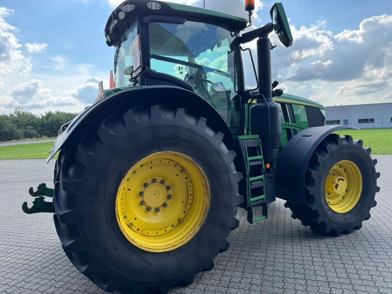 Traktor типа John Deere 6R 250, Gebrauchtmaschine в Brønderslev (Фотография 11)