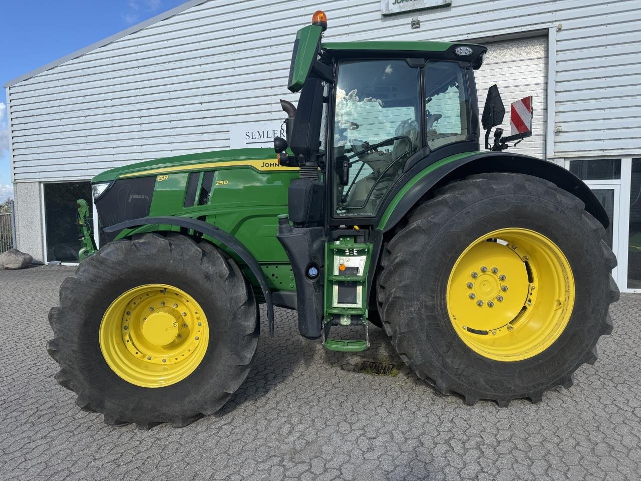 Traktor van het type John Deere 6R 250, Gebrauchtmaschine in Trige (Foto 5)