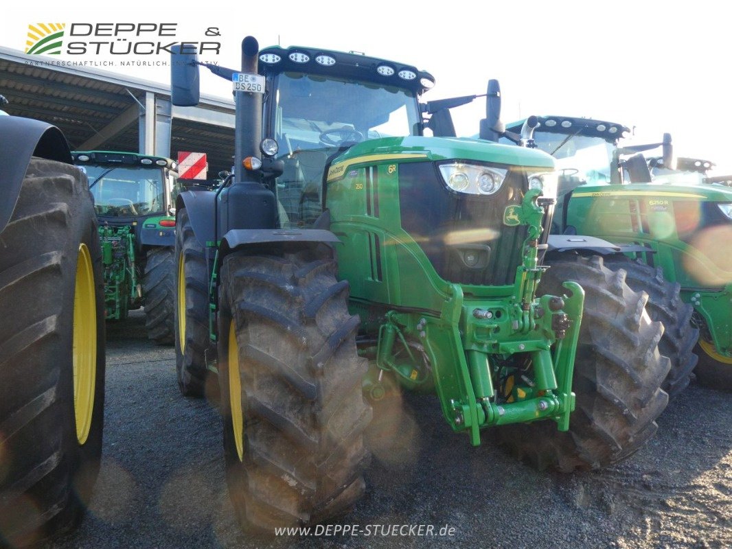 Traktor des Typs John Deere 6R 250, Gebrauchtmaschine in Beckum (Bild 3)