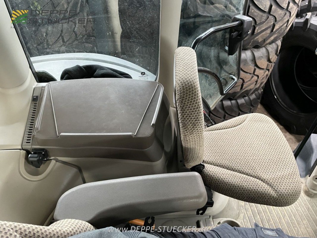 Traktor des Typs John Deere 6R 250, Gebrauchtmaschine in Lemgo (Bild 3)