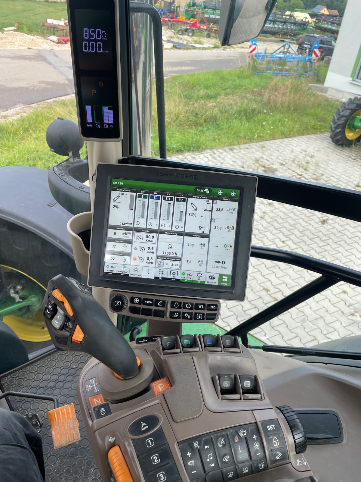 Traktor typu John Deere 6R 250, Gebrauchtmaschine v Burglengenfeld (Obrázek 9)