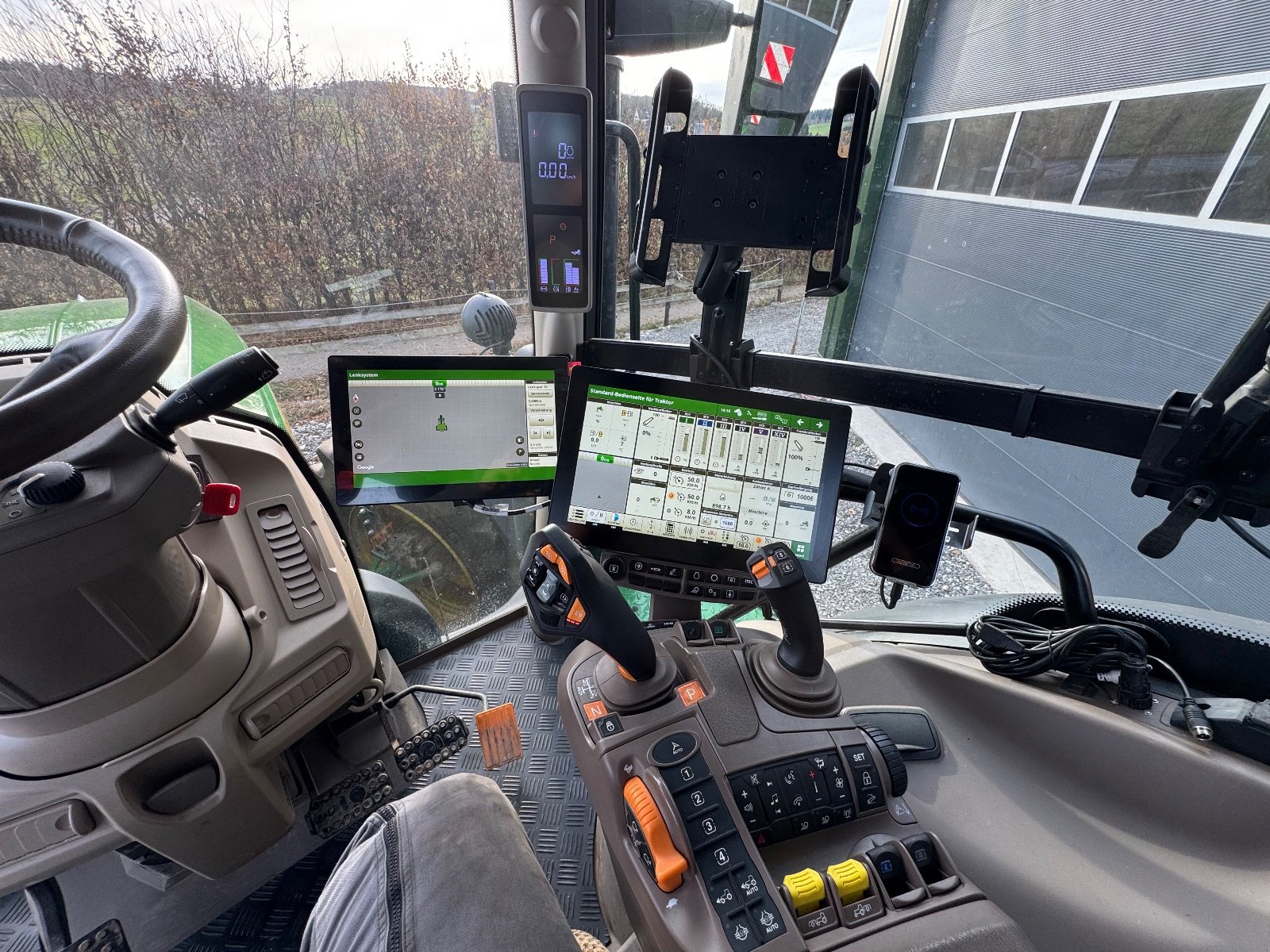 Traktor of the type John Deere 6R 250, Gebrauchtmaschine in Rheinbach (Picture 13)