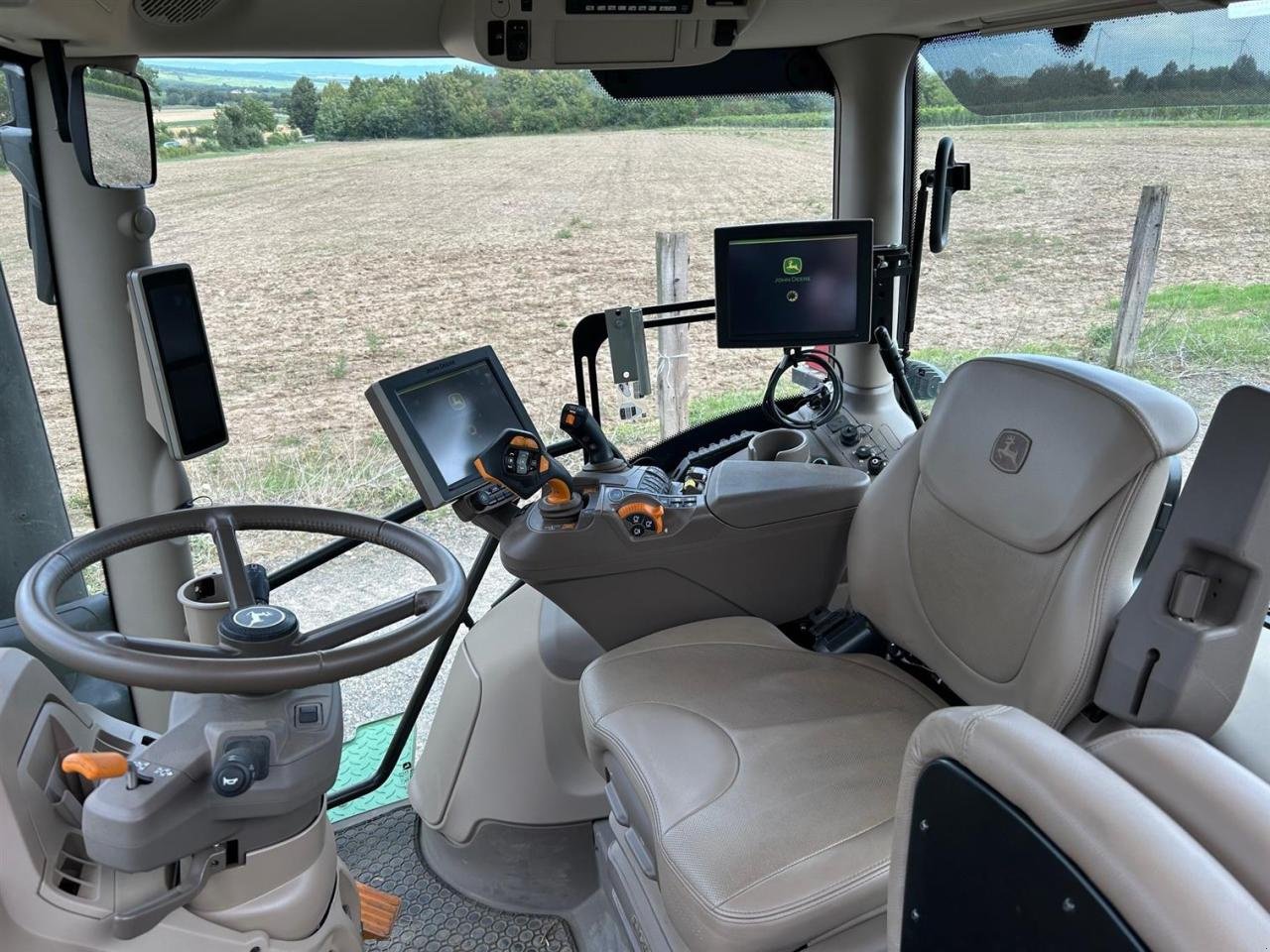 Traktor des Typs John Deere 6R 250, Gebrauchtmaschine in Worms (Bild 3)