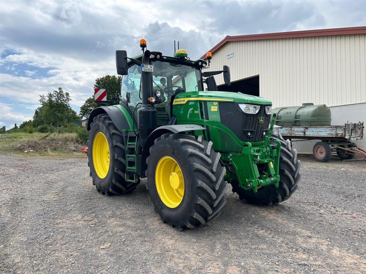 Traktor des Typs John Deere 6R 250, Gebrauchtmaschine in Worms (Bild 5)