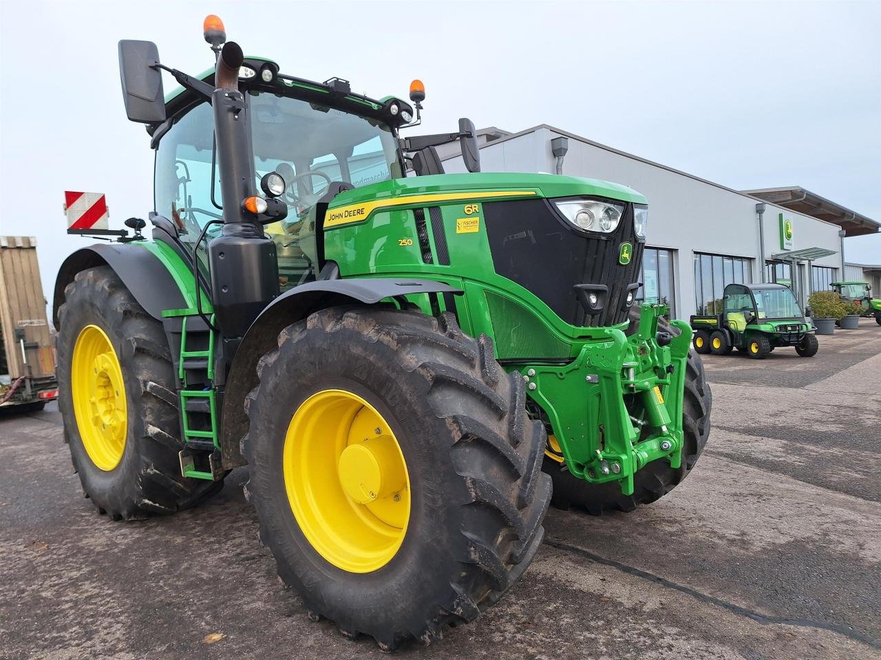 Traktor typu John Deere 6R 250, Gebrauchtmaschine w Zweibrücken (Zdjęcie 2)
