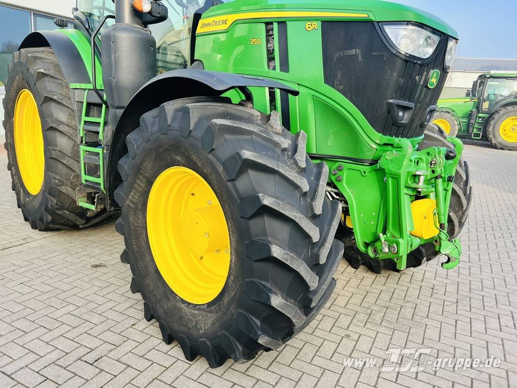 Traktor typu John Deere 6R 250, Gebrauchtmaschine w Sülzetal OT Altenweddingen (Zdjęcie 14)