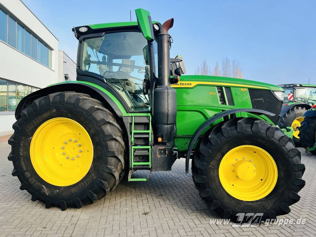 Traktor typu John Deere 6R 250, Gebrauchtmaschine w Sülzetal OT Altenweddingen (Zdjęcie 4)