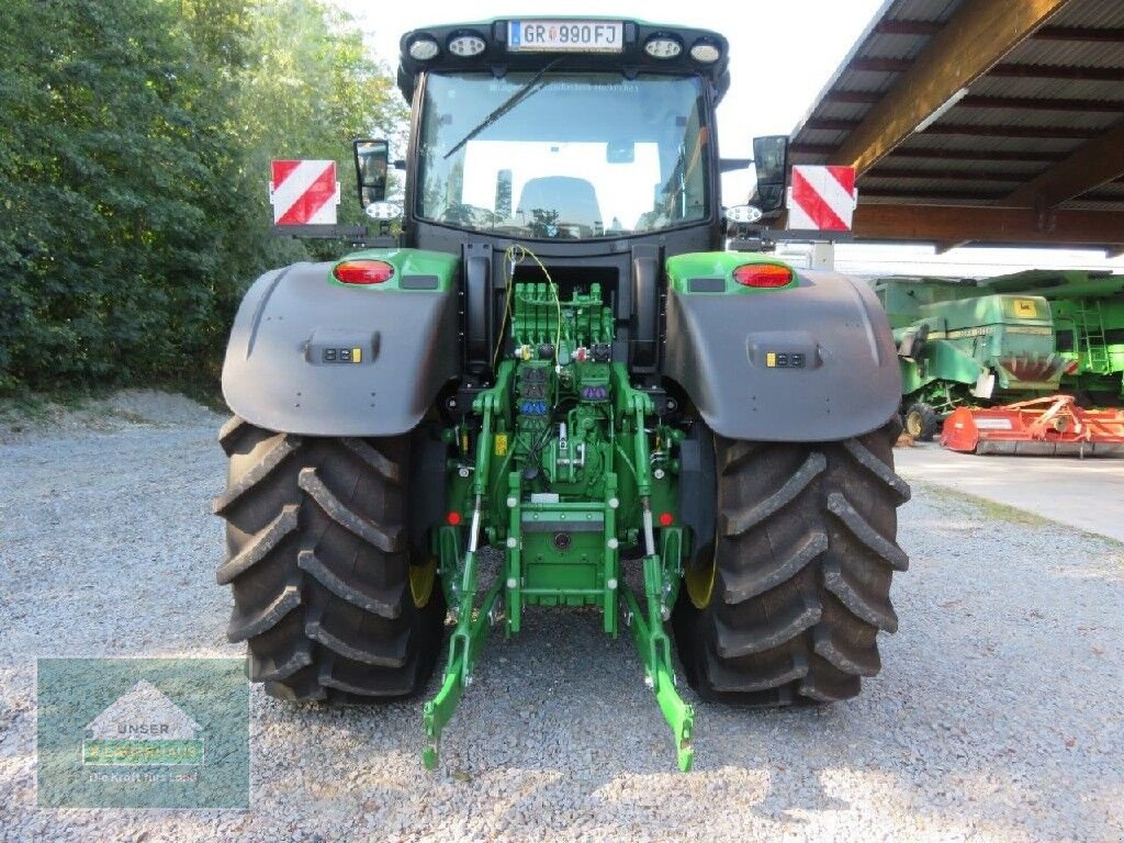 Traktor van het type John Deere 6R 250, Neumaschine in Eferding (Foto 7)