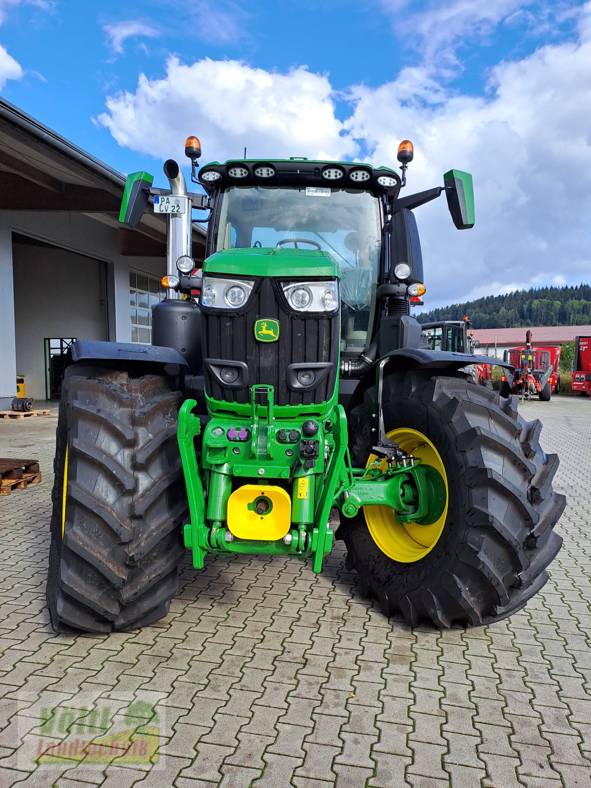 Traktor типа John Deere 6R 250, Gebrauchtmaschine в Hutthurm bei Passau (Фотография 3)