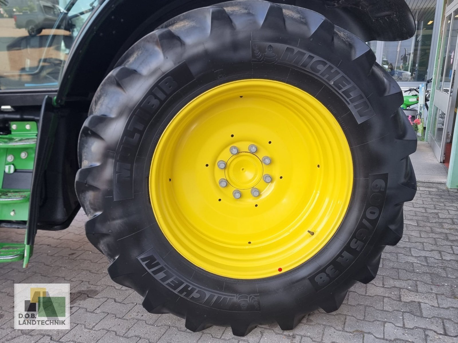 Traktor des Typs John Deere 6R110 6R 110 Garantieverlängerung, Gebrauchtmaschine in Regensburg (Bild 14)