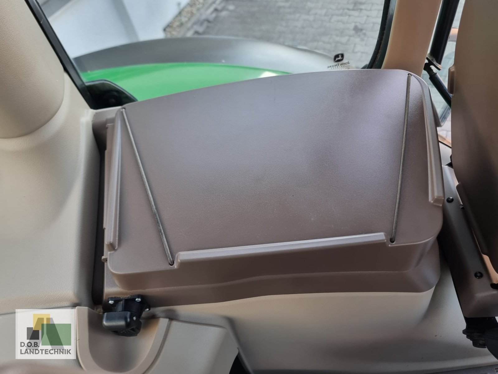 Traktor des Typs John Deere 6R110 6R 110 Garantieverlängerung, Gebrauchtmaschine in Regensburg (Bild 16)