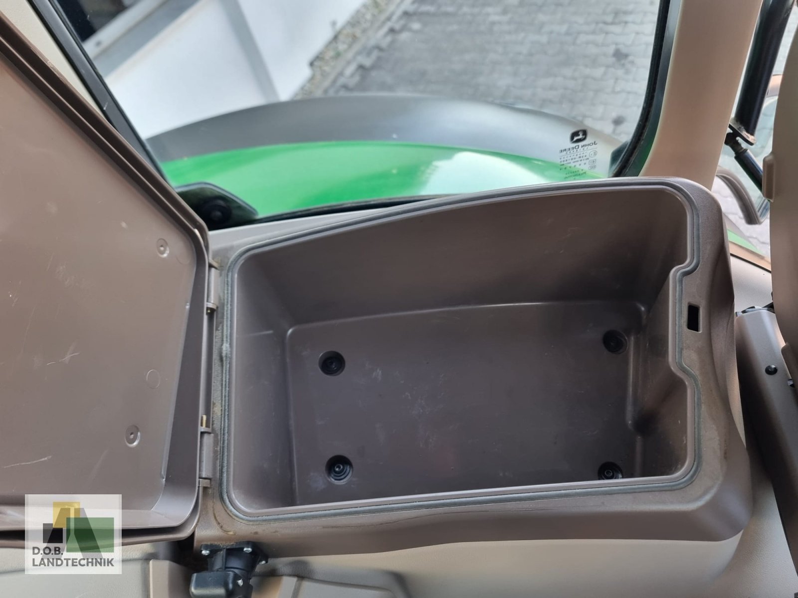 Traktor des Typs John Deere 6R110 6R 110 Garantieverlängerung, Gebrauchtmaschine in Regensburg (Bild 22)