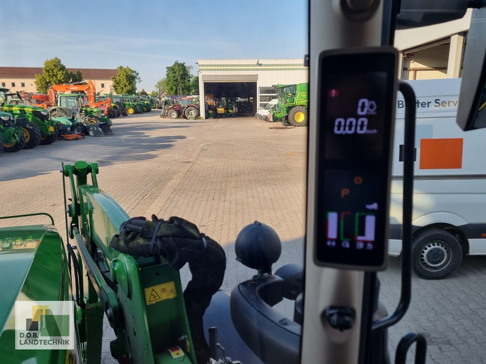 Traktor des Typs John Deere 6R110 6R 110 Garantieverlängerung, Gebrauchtmaschine in Regensburg (Bild 23)