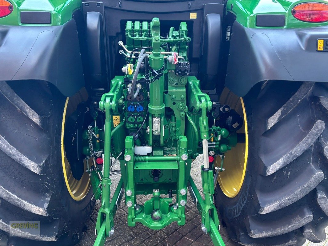Traktor des Typs John Deere 6R110, Neumaschine in Ahaus (Bild 9)