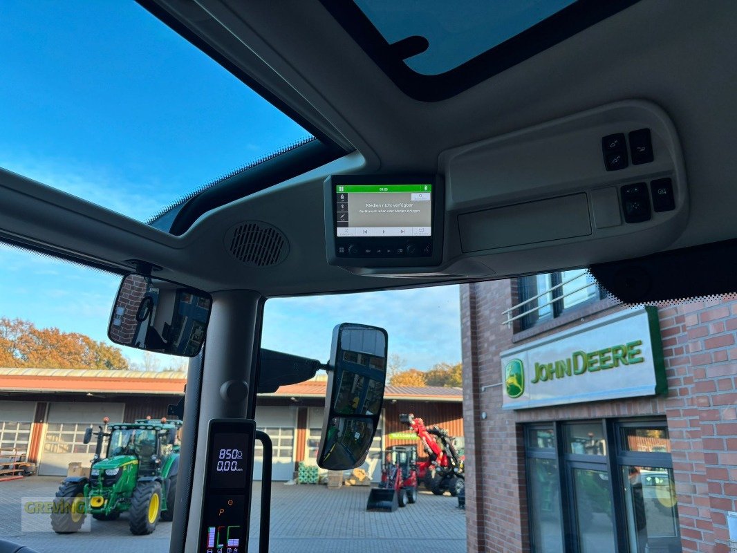Traktor des Typs John Deere 6R110, Neumaschine in Ahaus (Bild 12)