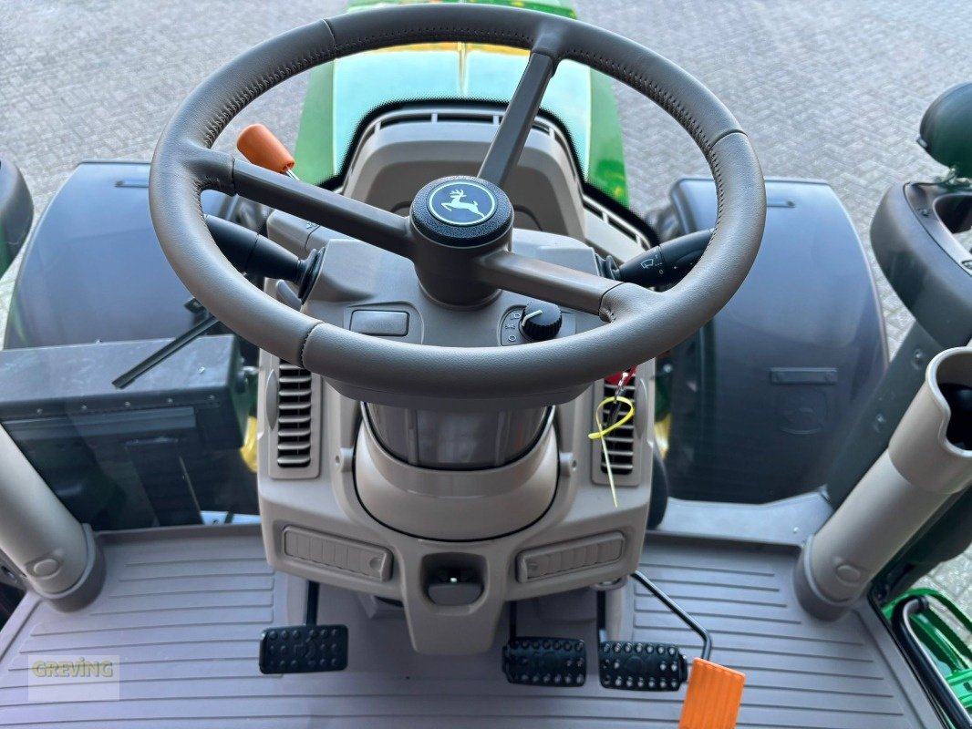 Traktor des Typs John Deere 6R110, Neumaschine in Ahaus (Bild 13)