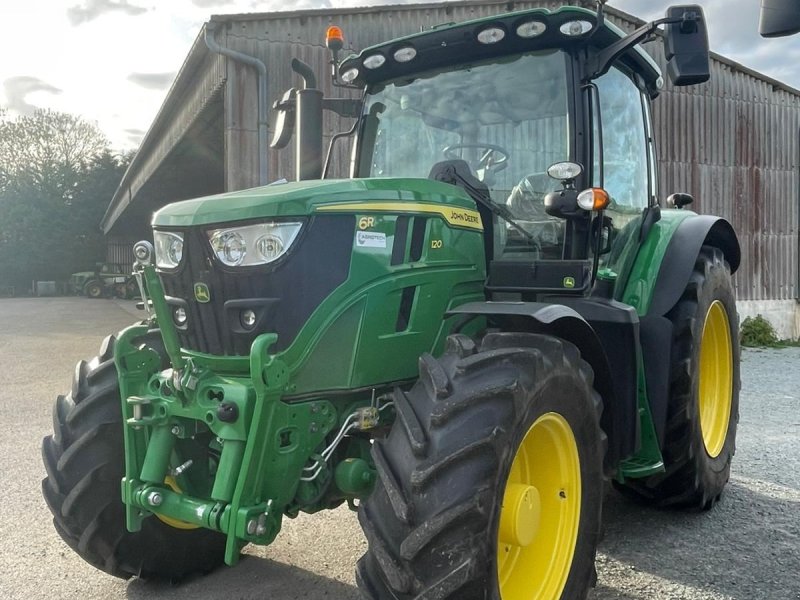 Traktor a típus John Deere 6R120, Gebrauchtmaschine ekkor: BOSC LE HARD