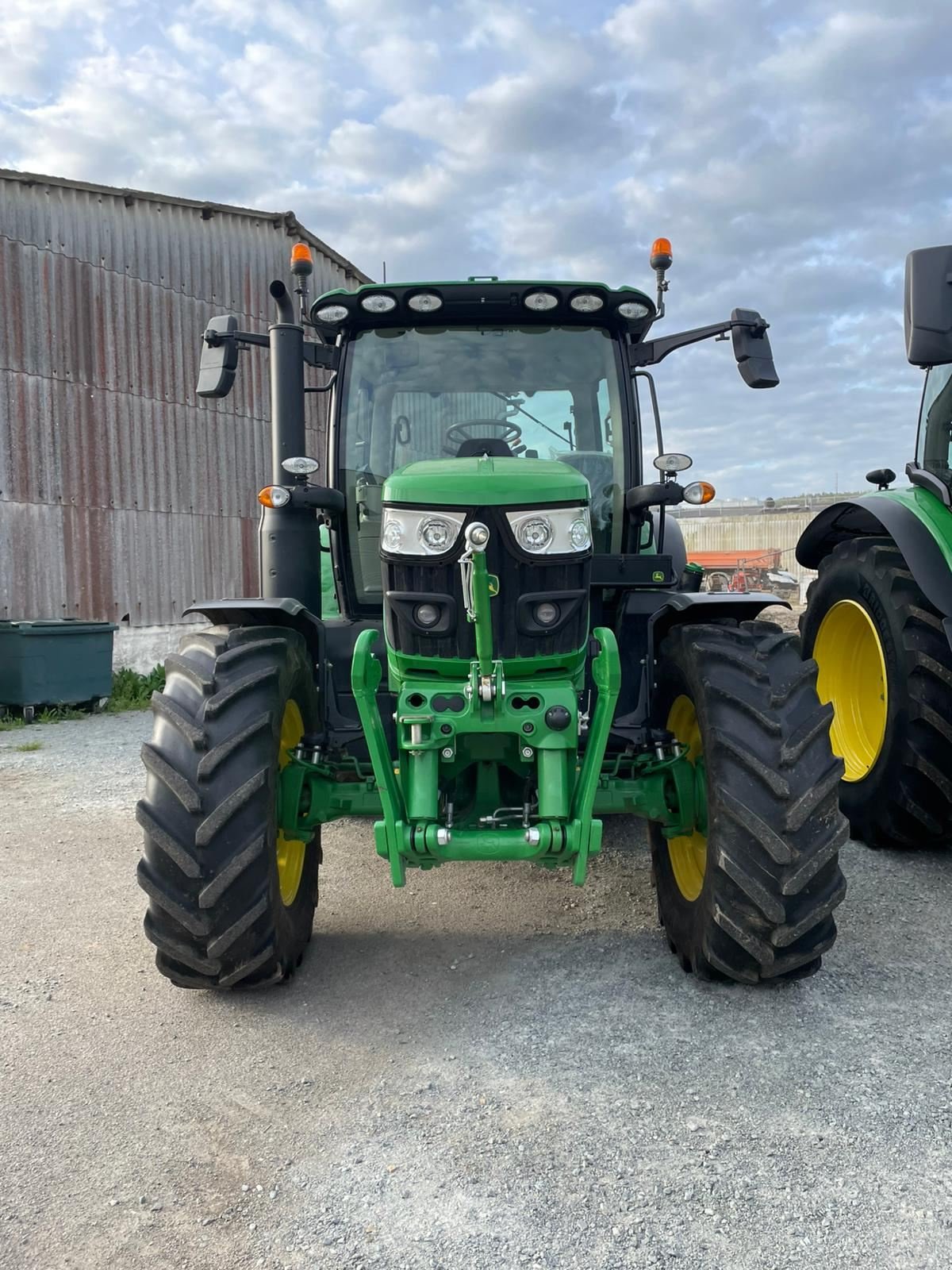 Traktor du type John Deere 6R120, Gebrauchtmaschine en BOSC LE HARD (Photo 2)