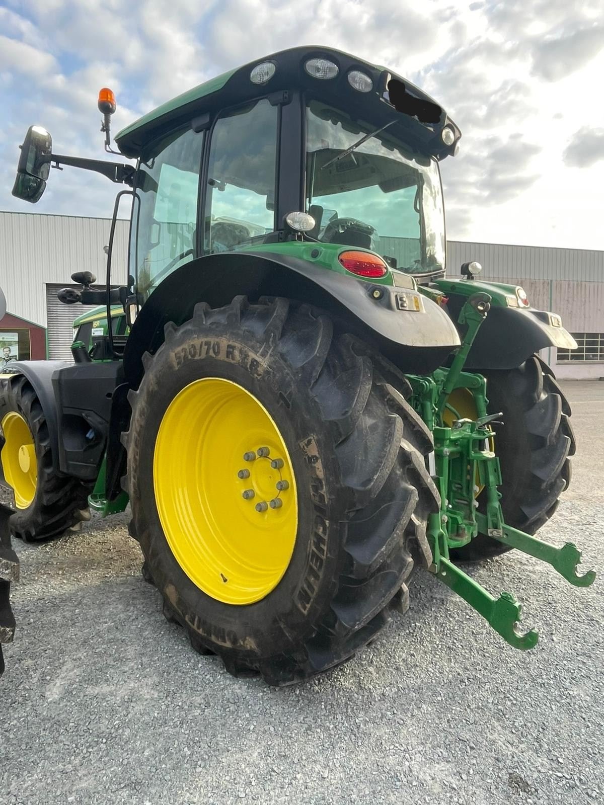 Traktor du type John Deere 6R120, Gebrauchtmaschine en BOSC LE HARD (Photo 3)