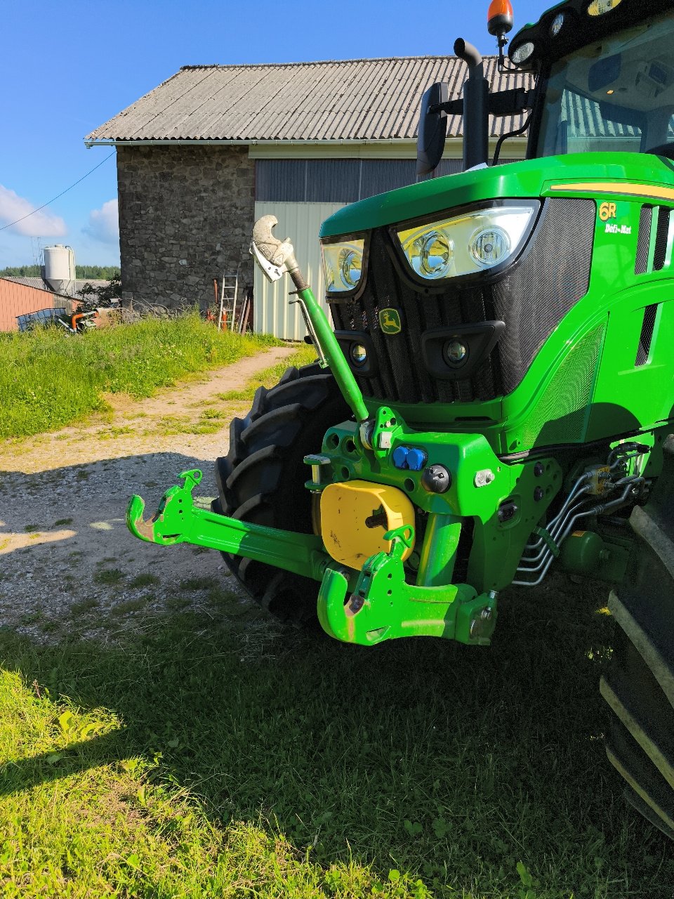 Traktor типа John Deere 6R120, Gebrauchtmaschine в LACAPELLE-MARIVAL (Фотография 3)